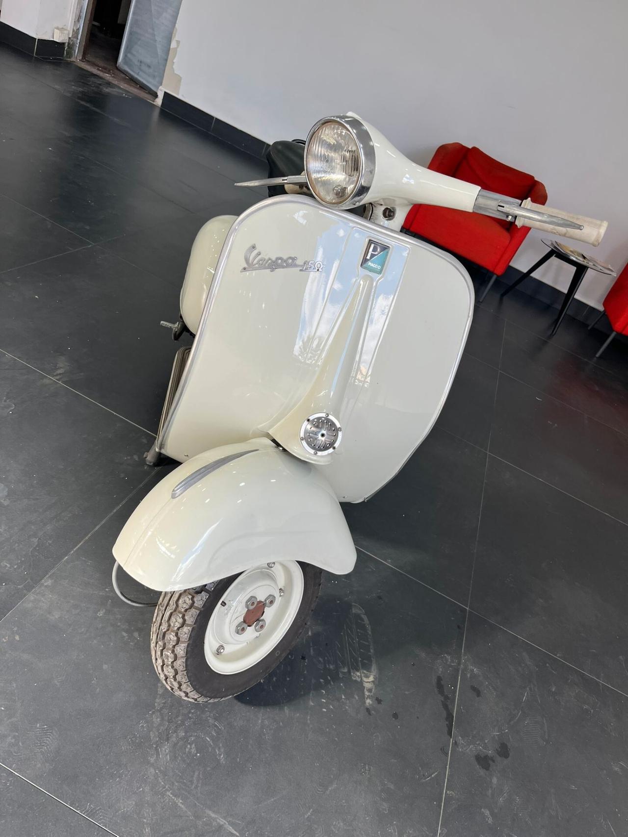 Piaggio Vespa 150 LX 1961