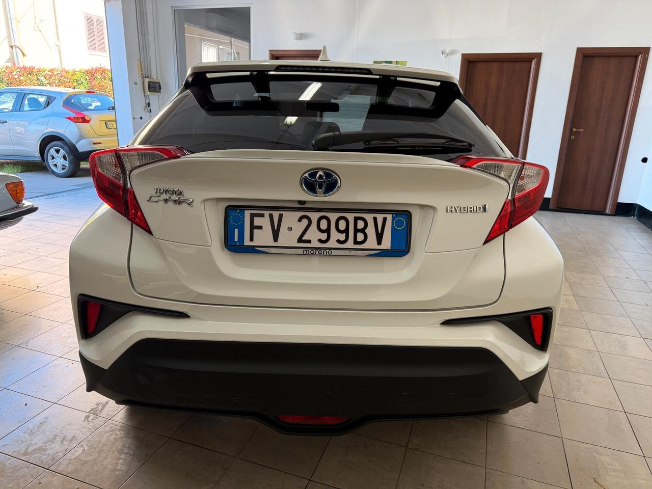 Toyota C-HR 2019 1.8 Hybrid E-CVT Lounge