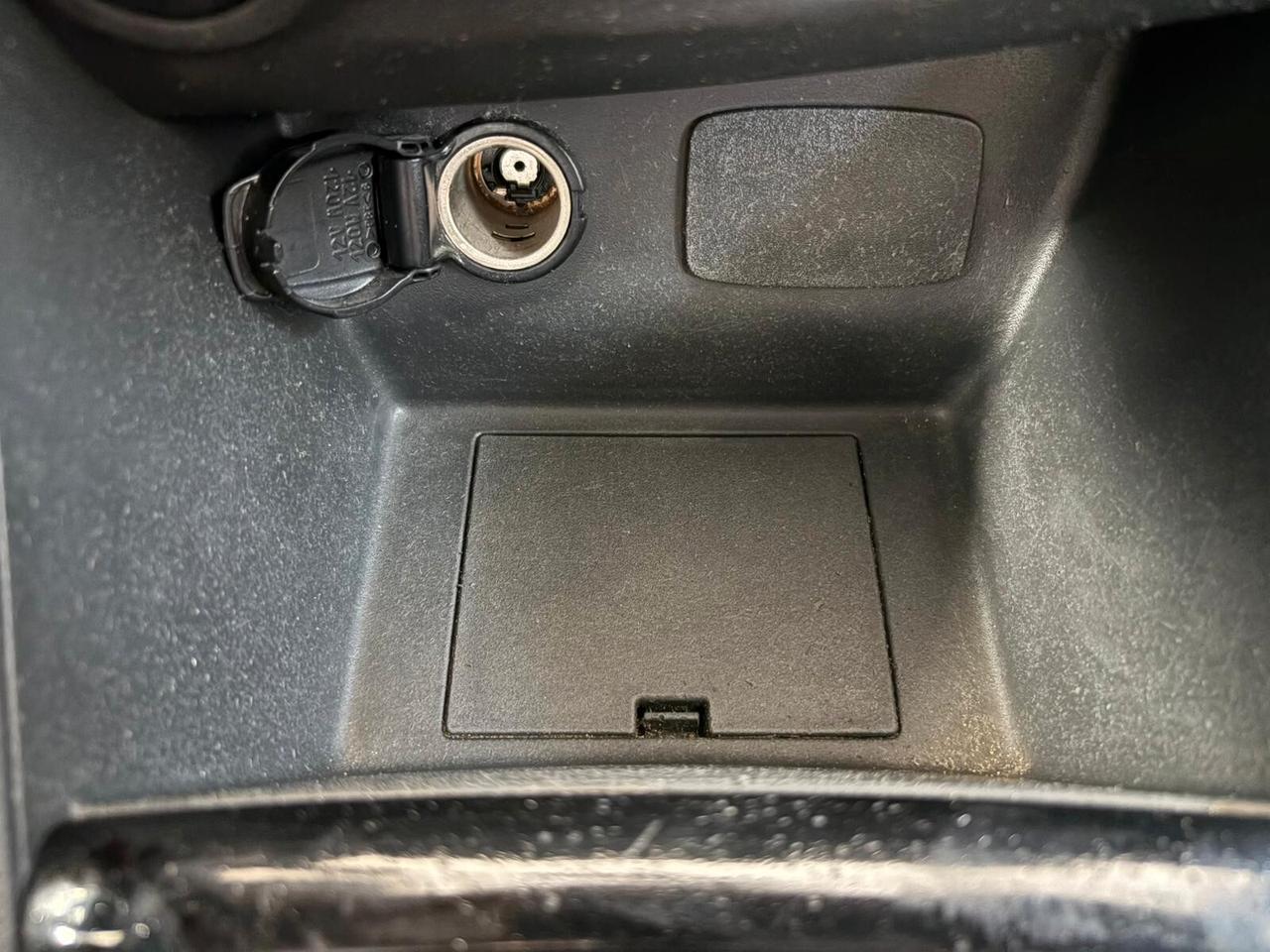 Renault Clio dCi 8V 75 CV 5 porte Moschino Life