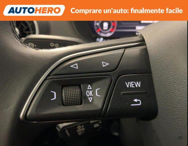 AUDI Q2 30 TDI S line Edition