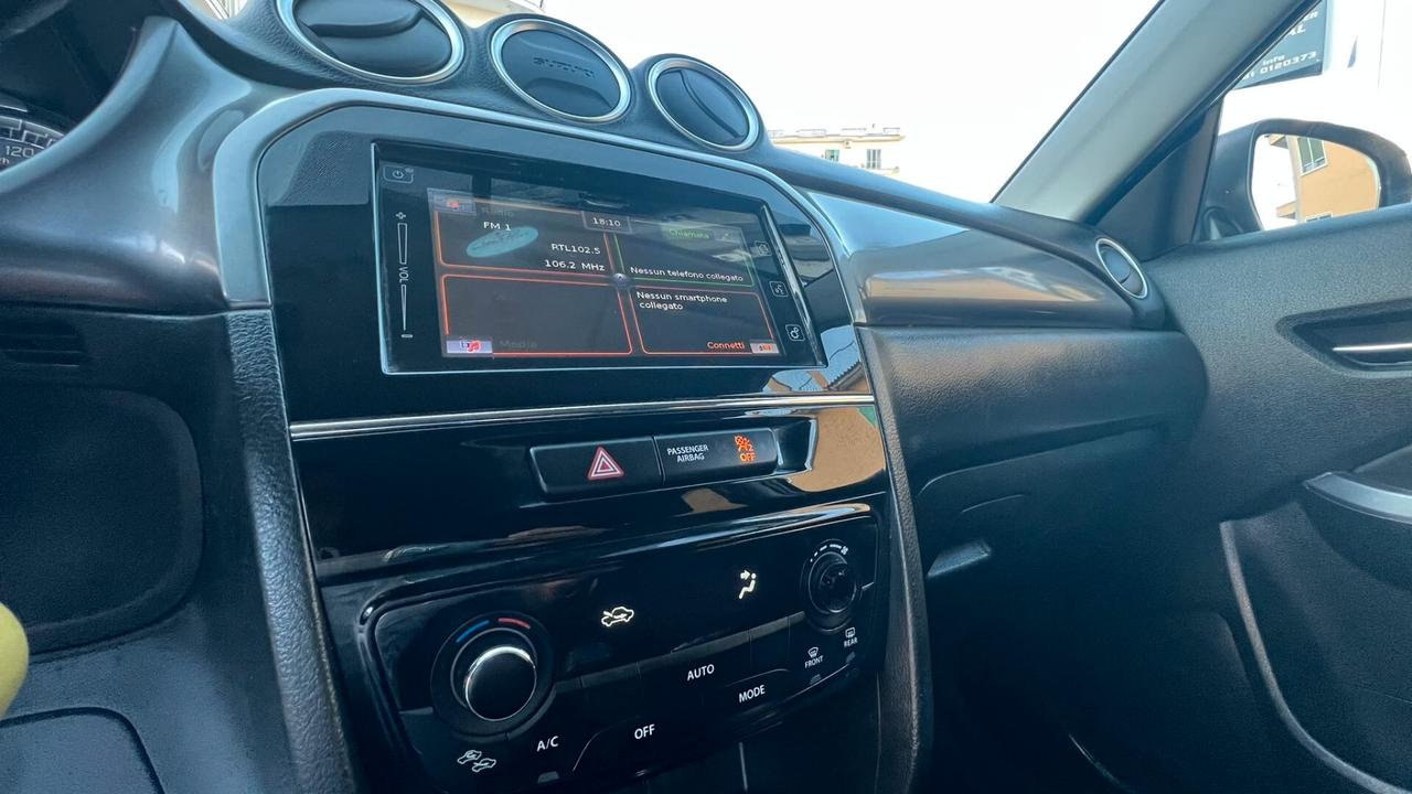 Suzuki Vitara 1.0 Boosterjet Starview GPL