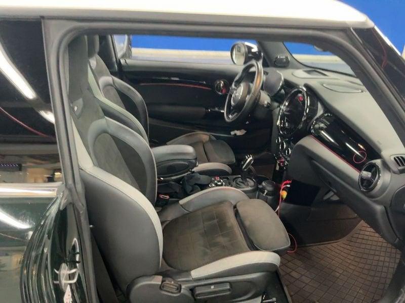 MINI Mini John Cooper Works JCW auto