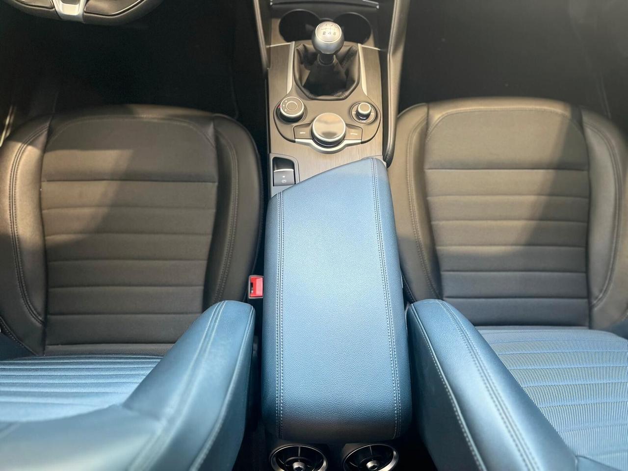 ALFA ROMEO GIULIA 2.2 Turbodiesel 180 CV 87600KM *UNICOPRO*