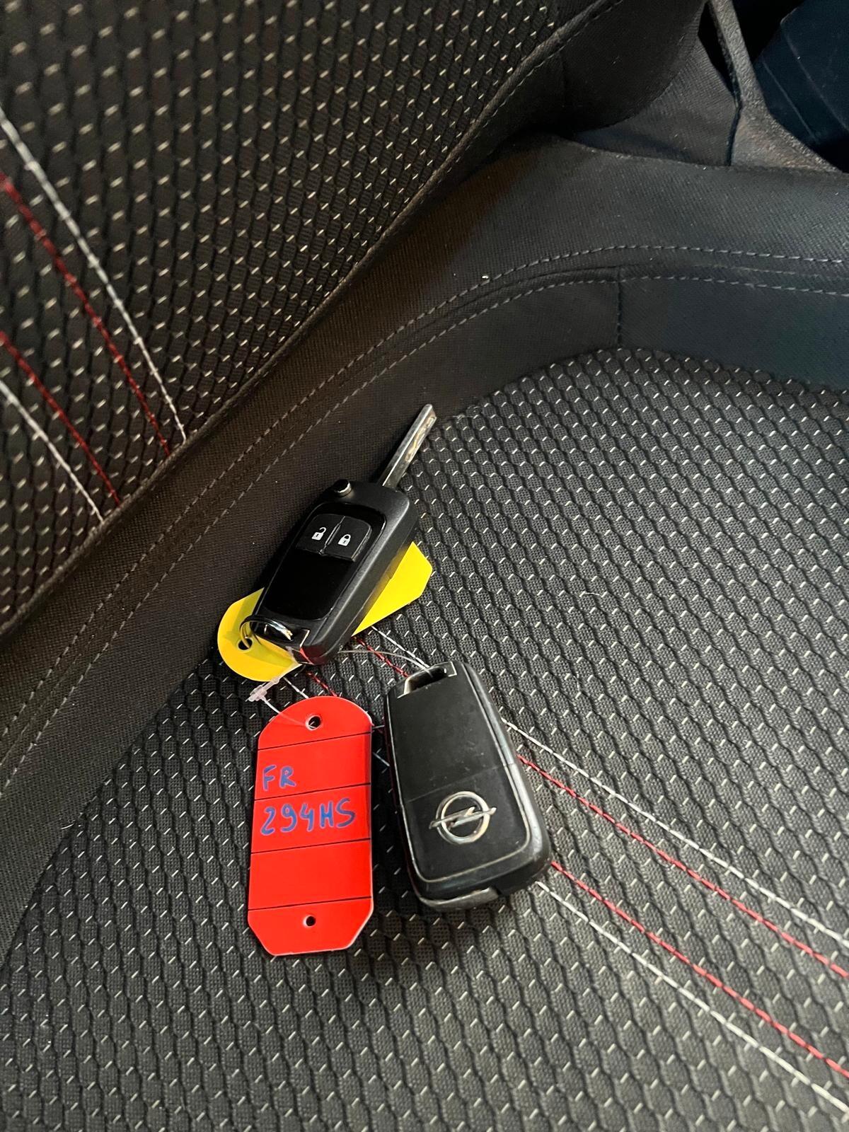 Opel Corsa 1.4 90CV GPL Tech Innovation OK NEOPATENTATI