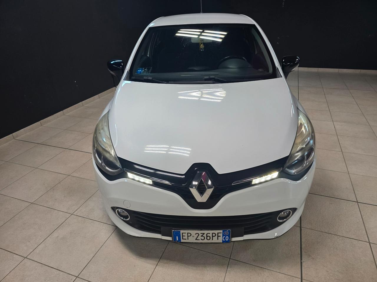 Renault Clio 1.2 75CV 5 porte Wave