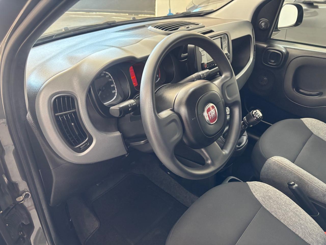 Fiat Panda 1.0 FireFly S&S Hybrid Garmin