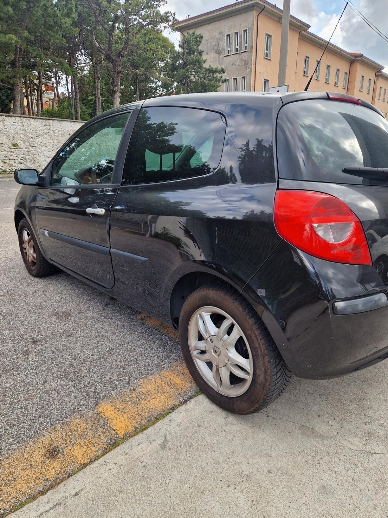 Renault Clio Storia 1.2 3 porte - 2007