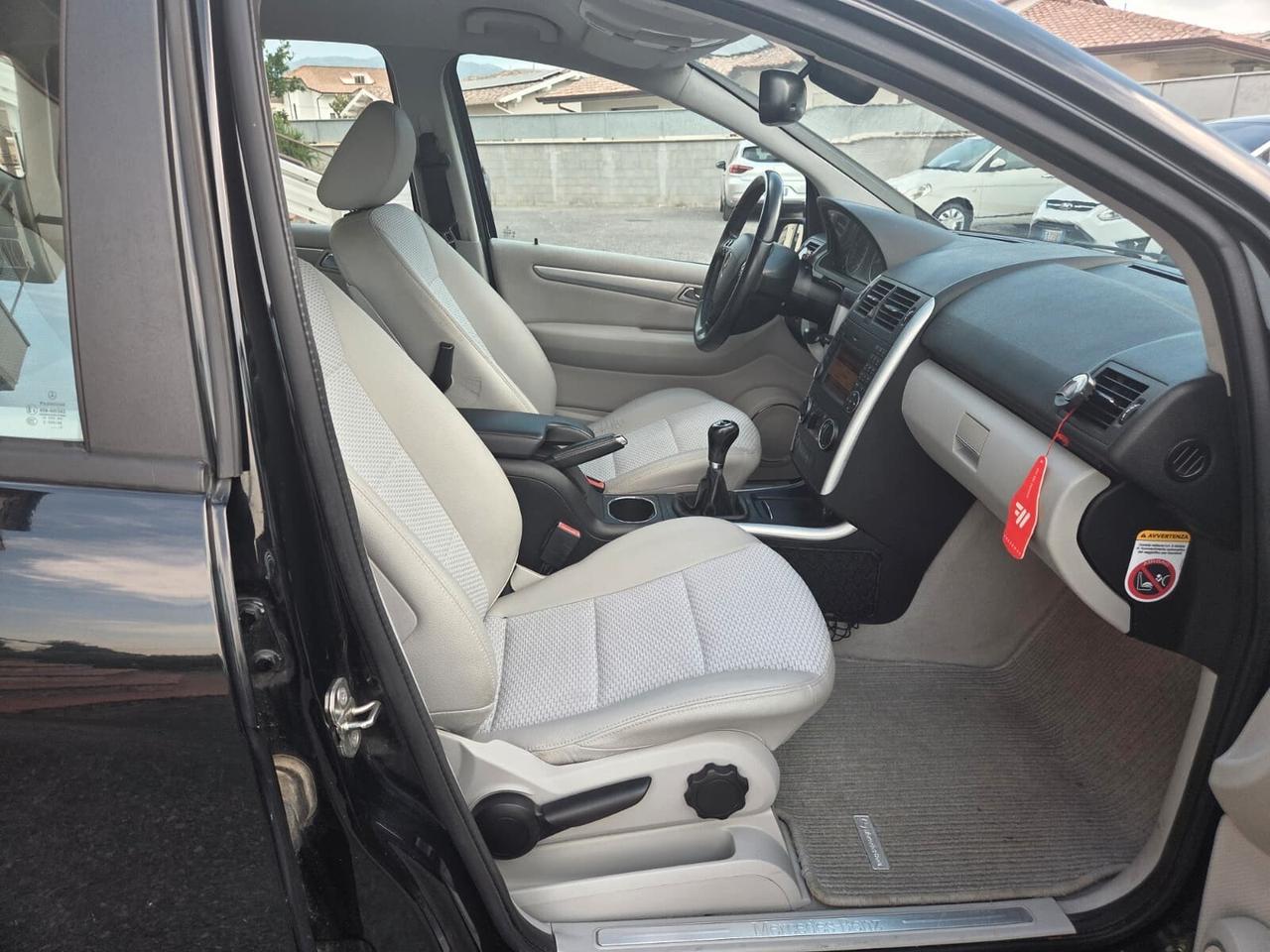 Mercedes-benz A 160 BlueEFFICIENCY Premium