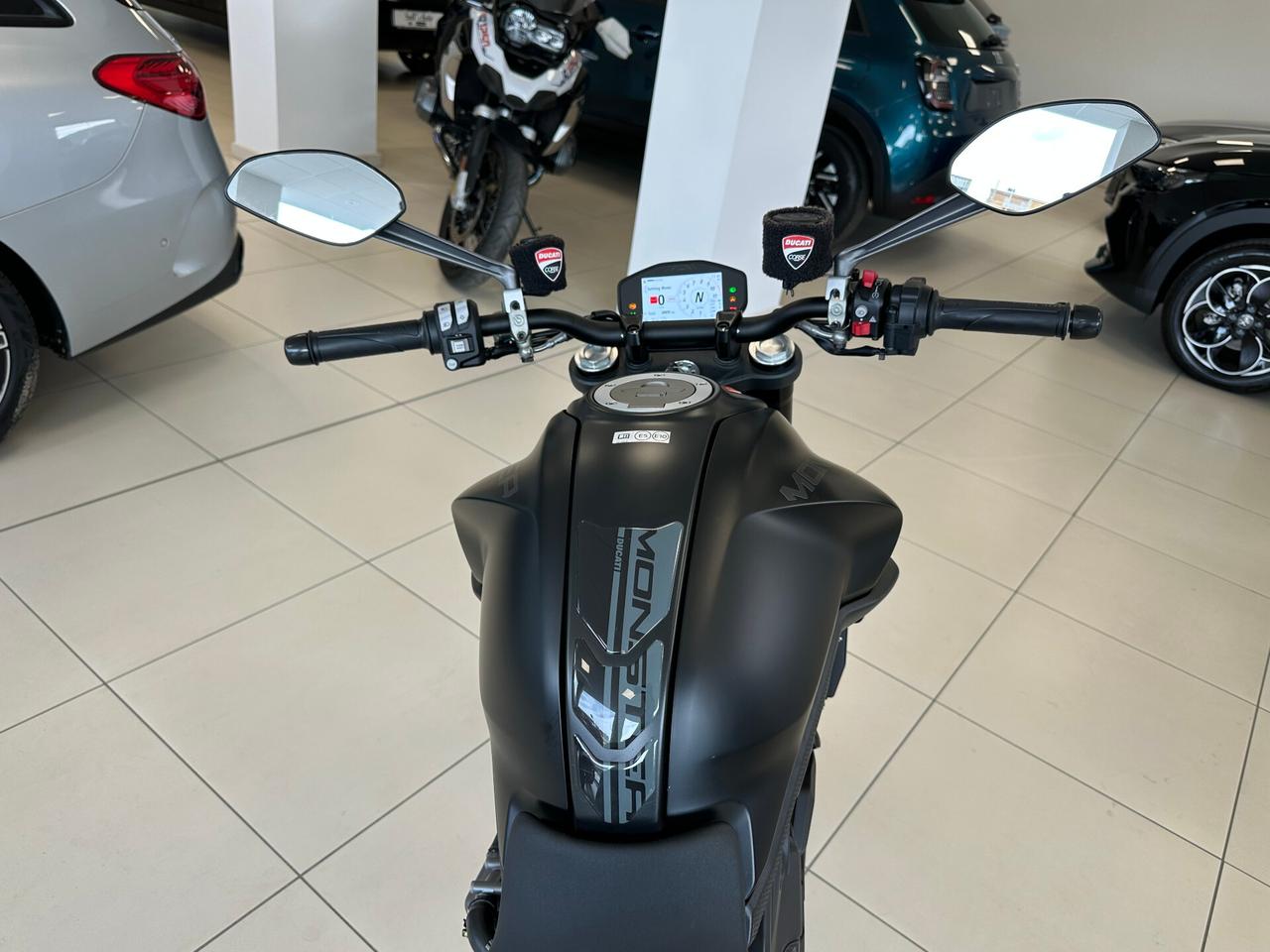 Ducati Monster 937 - 2022