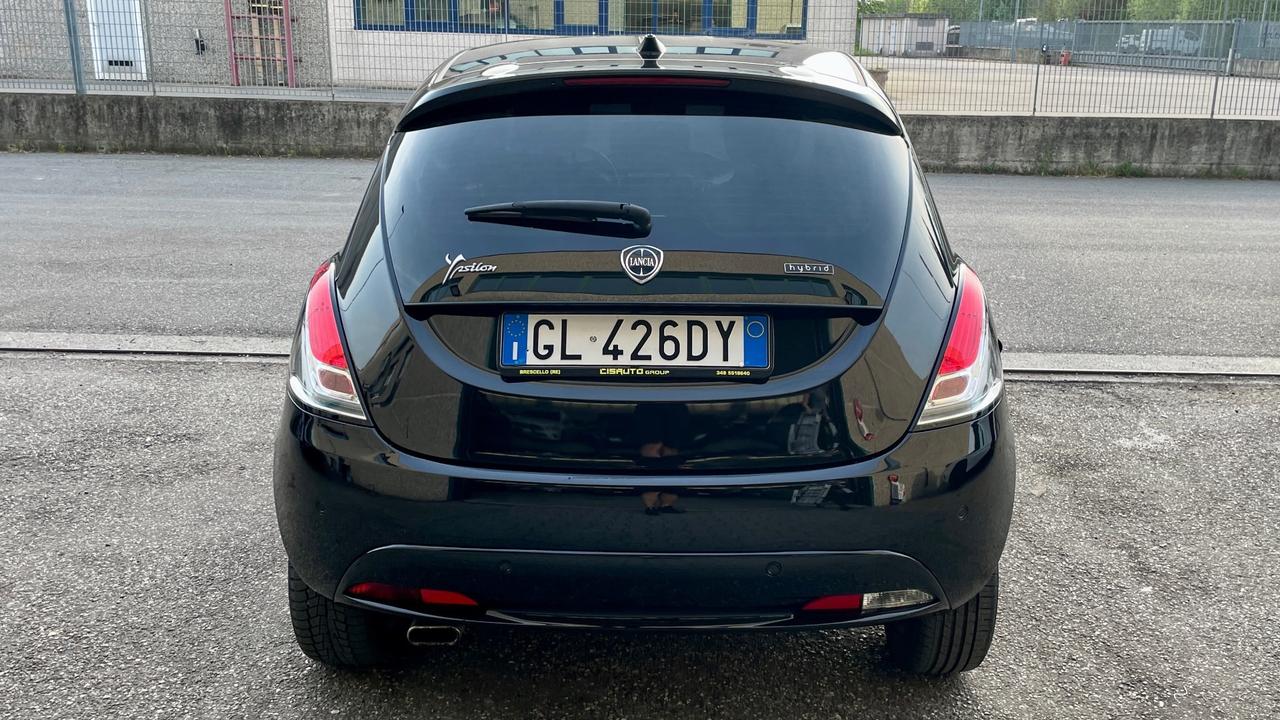 LANCIA 1.0 FIREFLY HYBRID 5P 69CV - NEOPATENTATI
