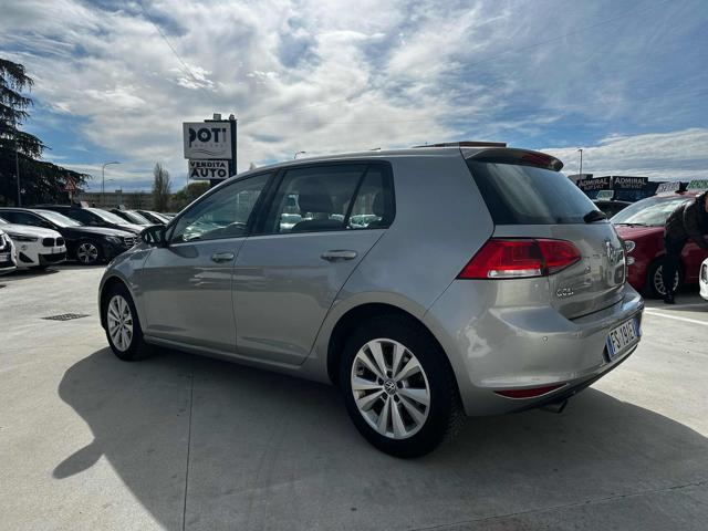 VOLKSWAGEN Golf 1.6 TDI 110 CV DSG 5p. Highline BlueMotion Technol
