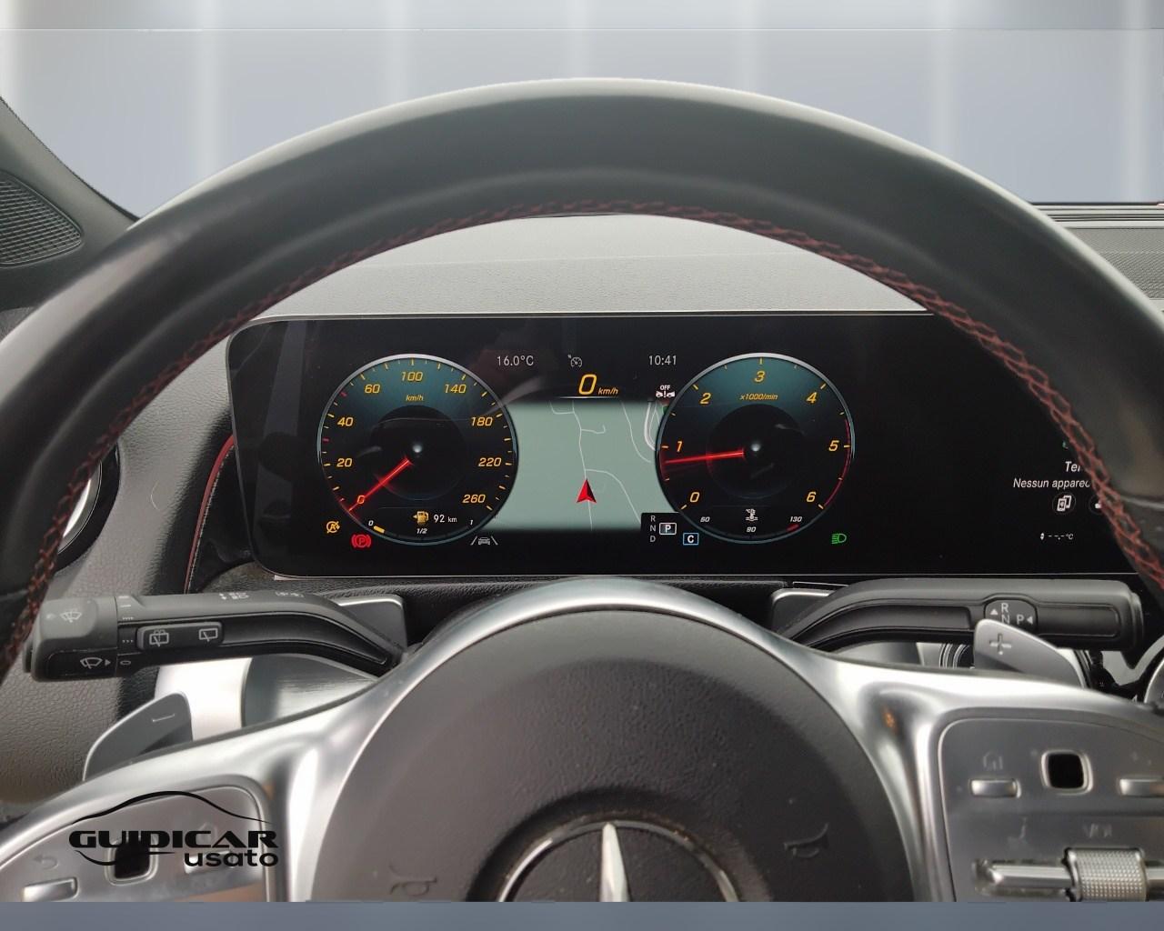 Mercedes-Benz GLB - X247 2019 - GLB 200 d Premium auto