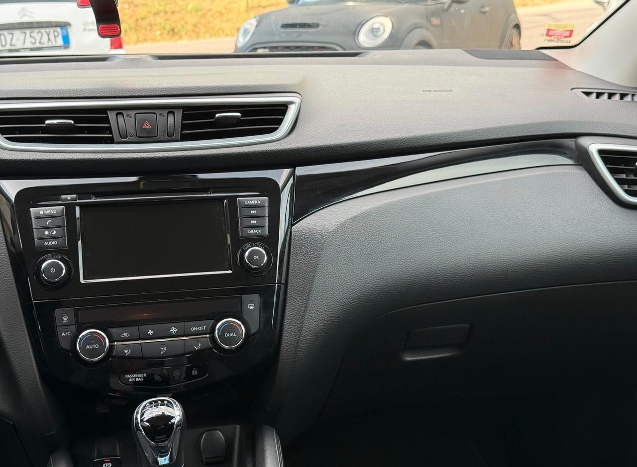 Nissan Qashqai 1.3 DIG-T 140 CV Visia