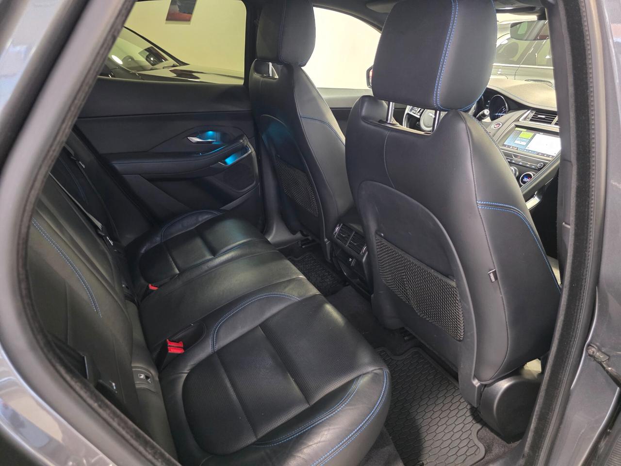 Jaguar E-Pace 2.0D 150 CV AWD aut. R-Dynamic S