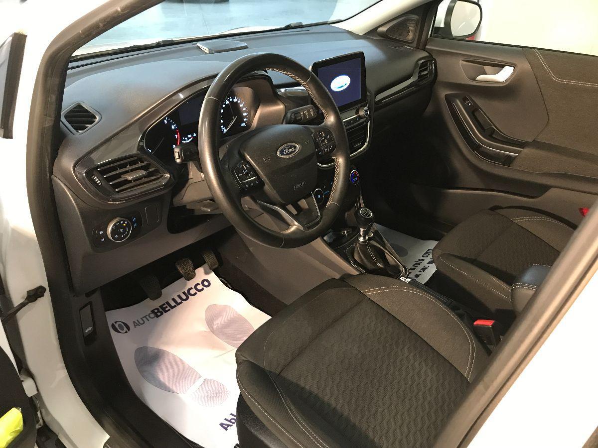 FORD Puma 1.0 EcoBoost Hyb. 125 S&S TITANIUM