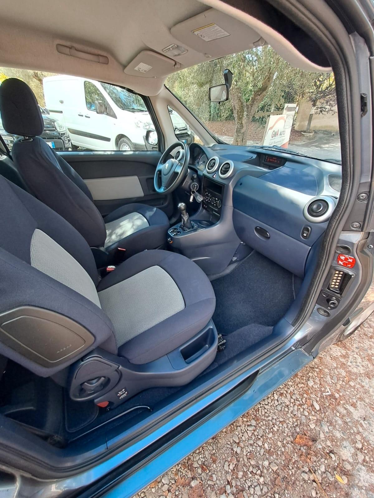 Peugeot 1007 1.4 Happy km 68000