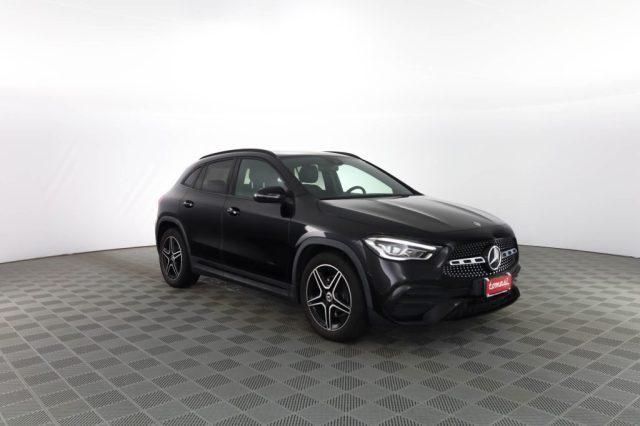 MERCEDES-BENZ CLA sse GLA GLA 180 Automatic Premium