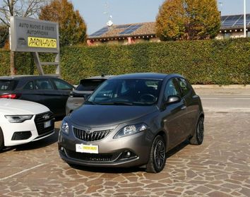 LANCIA Ypsilon 1.0 FireFly 5 porte S&S Hybrid Gold 5 Posti