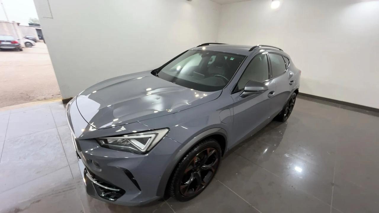 Cupra Formentor 1.4 e-Hybrid DSG VZ