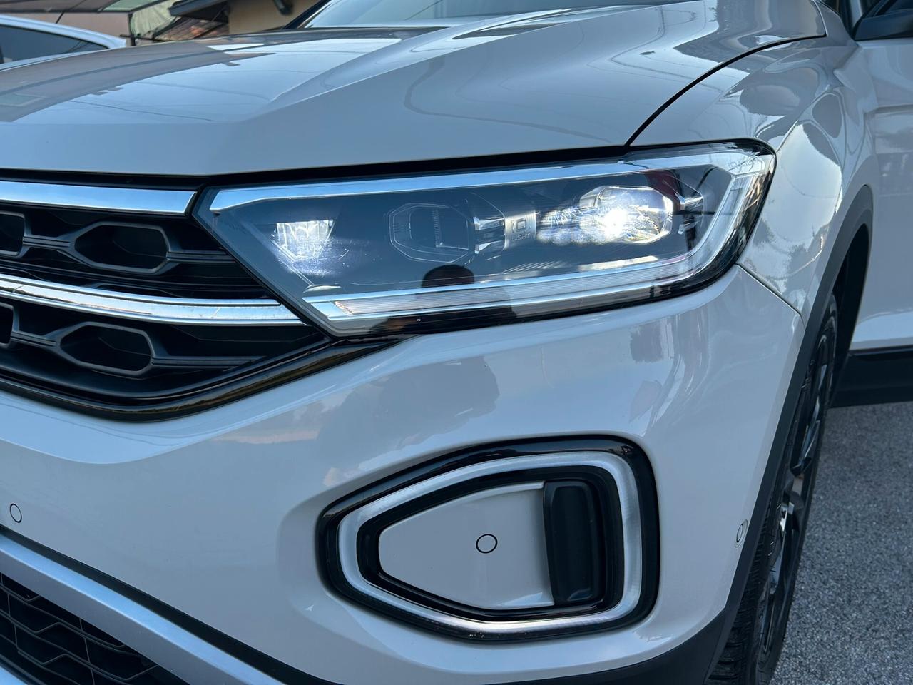 VW T-ROC 2.0 TDI 116CV Style - CAMBIO MANUALE
