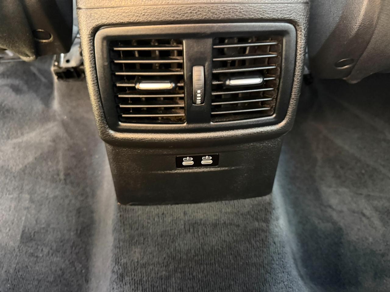 Bmw X1 xDrive25e Business Advantage 2022 solo 46000km!