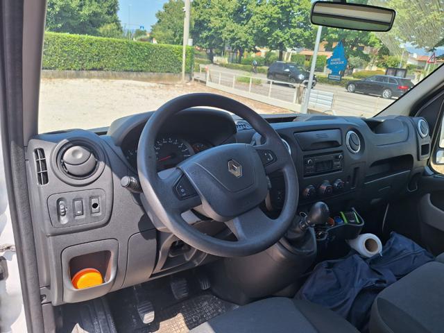 RENAULT Master T35 2.3 dCi/145 PL Cabinato Twin Turbo S&S N°FL618