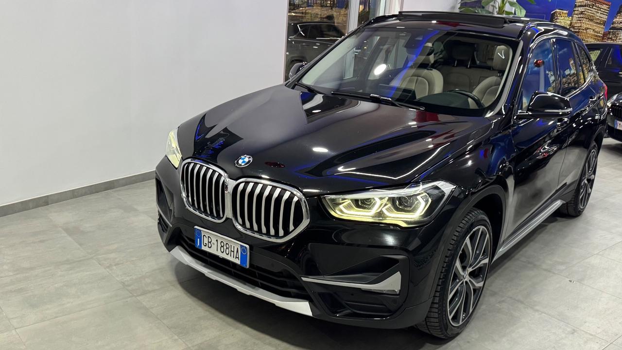 Bmw X1 sDrive20d xLine Tetto apribile-2020