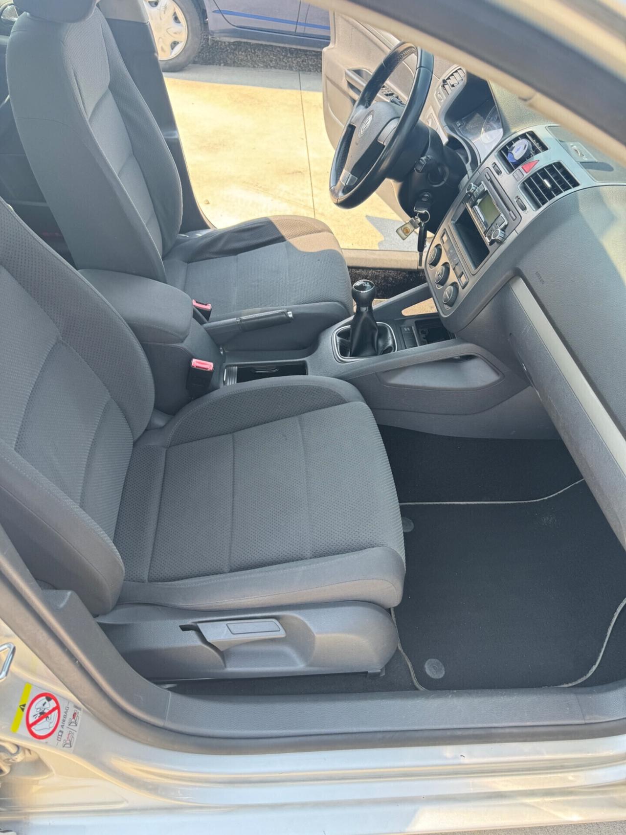 Volkswagen Golf 1.6 5p. United benzina