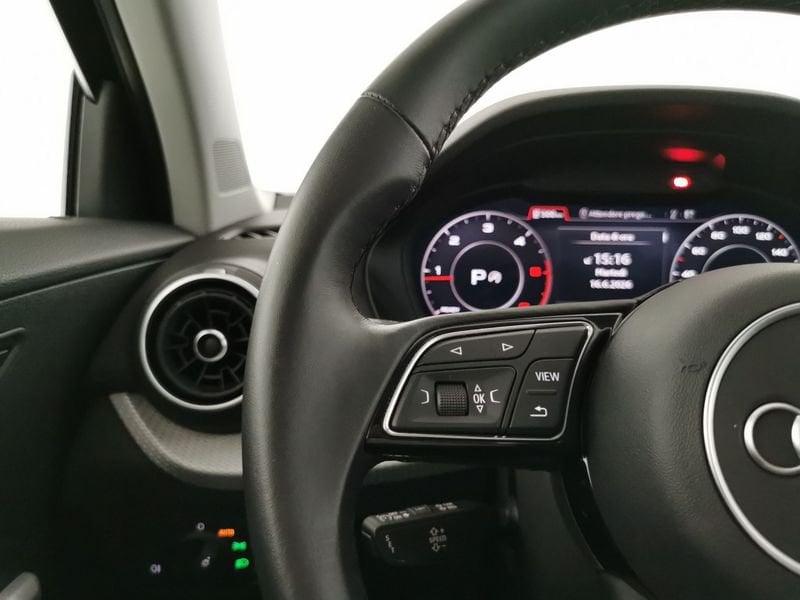 Audi Q2 30 2.0 tdi Business s-tronic