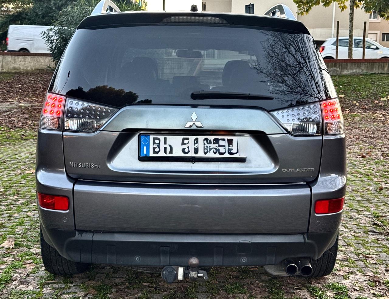 Mitsubishi Outlander 2.0 DI-D Instyle 7 p.ti DPF 2007 4x4