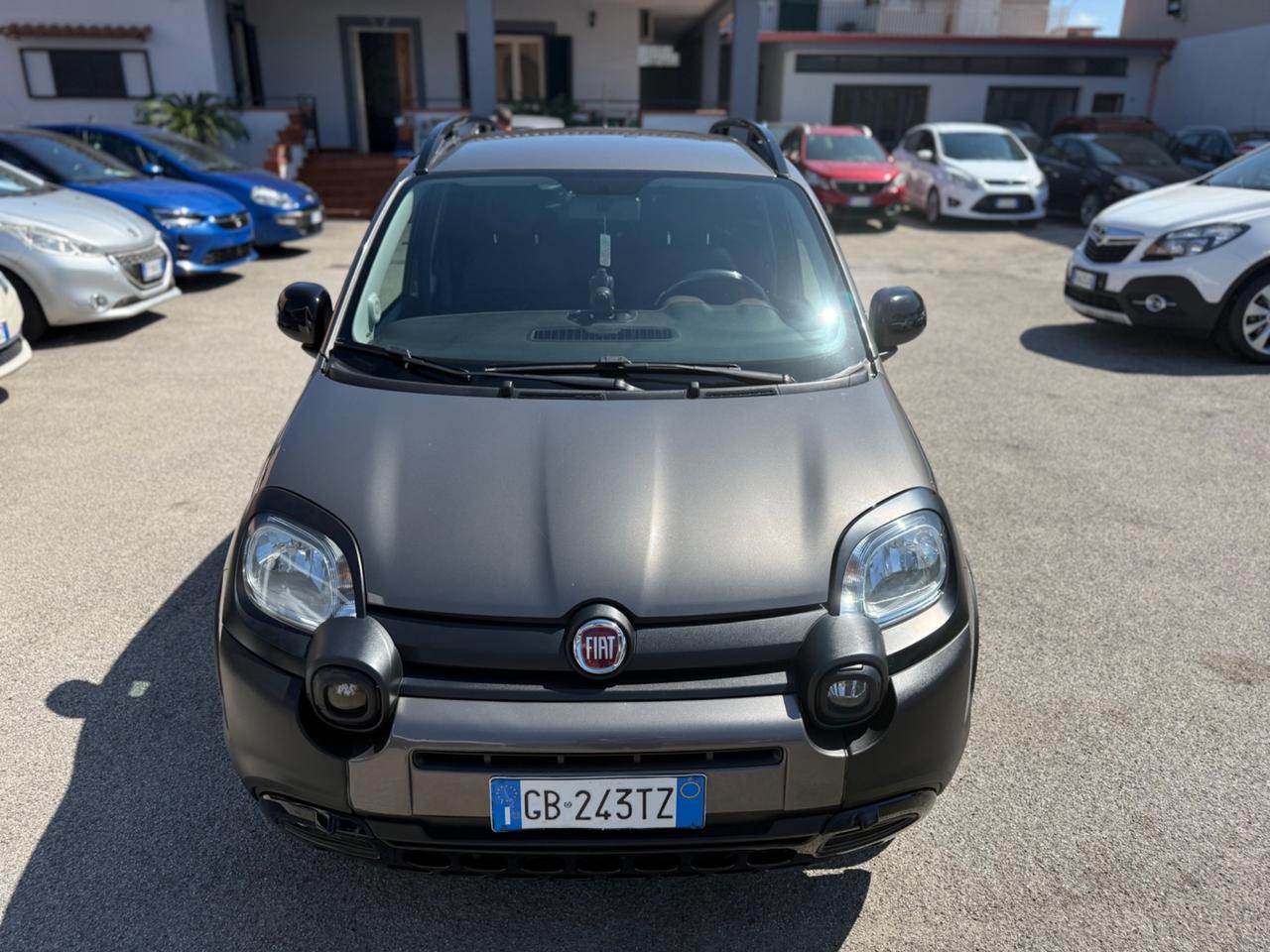 Fiat Panda 1.0 FireFly S&S Hybrid Trussardi