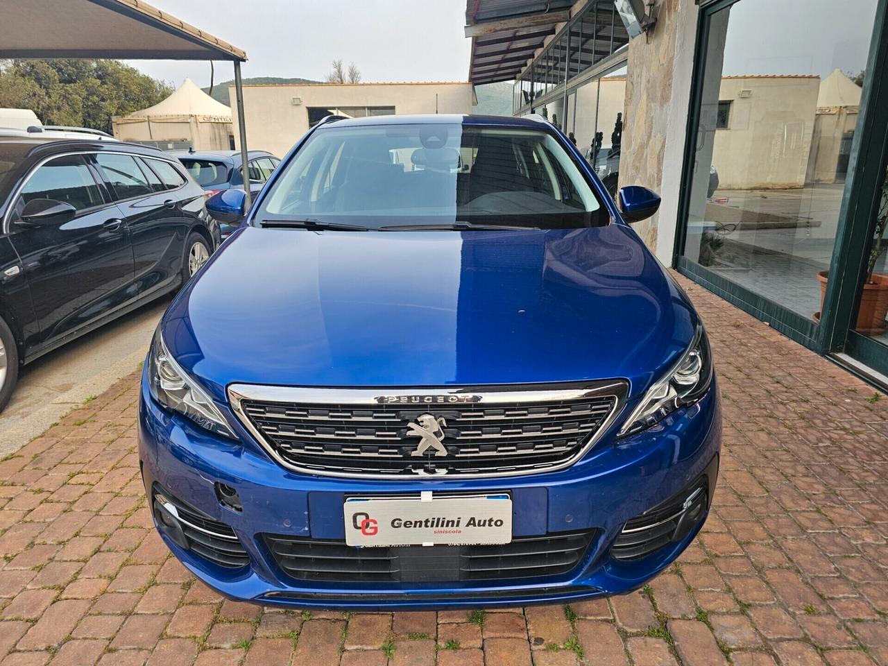 Peugeot 308 BlueHDi 130 S&S SW Allure