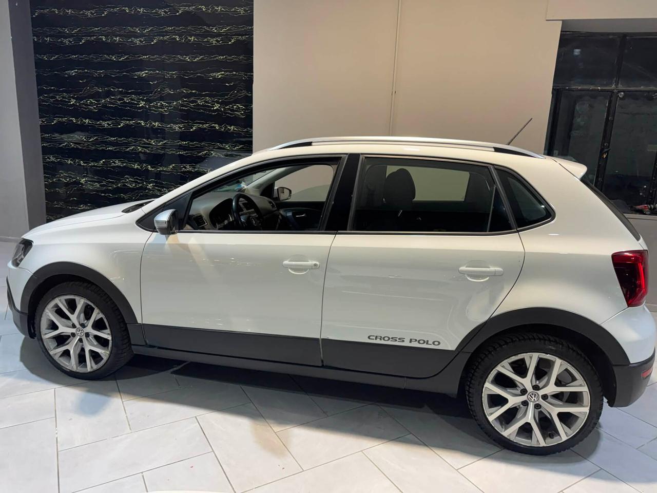 Volkswagen Polo Cross 1.2 TSI TOP DI GAMMA BELLAA