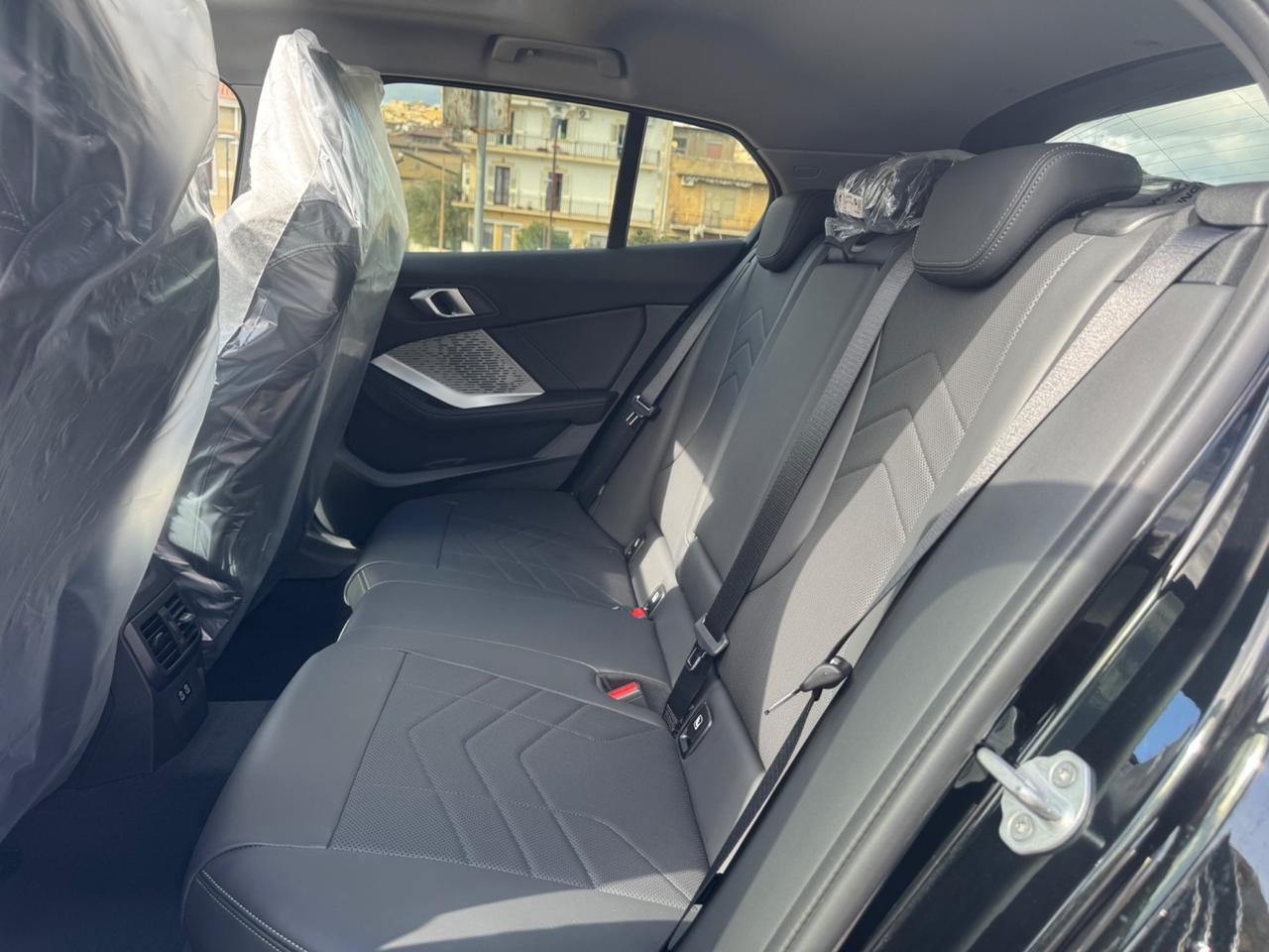 BMW SERIE 1 120D MHEV 150 CV M-SPORT DESIGN TETTO KM 0 FULL IVA