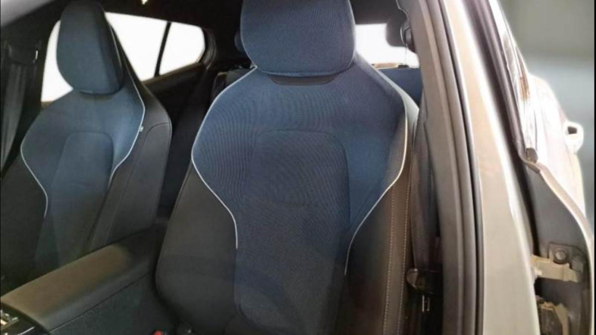 VOLVO Ex30 Single Motor Extended Range Rwd Plus
