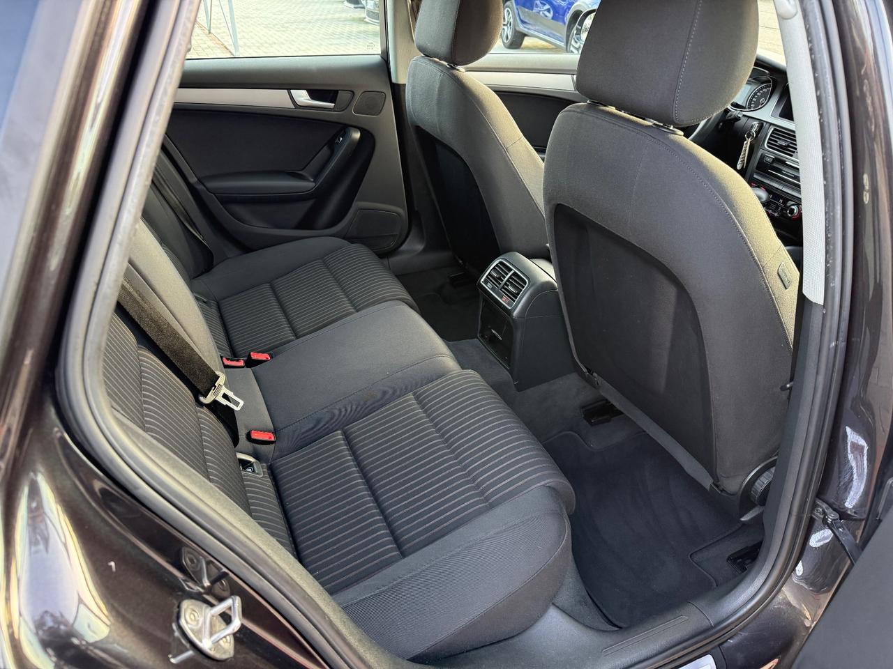 Audi A4 Avant 2.0 TDI 177CV quattro S-LINE Plus