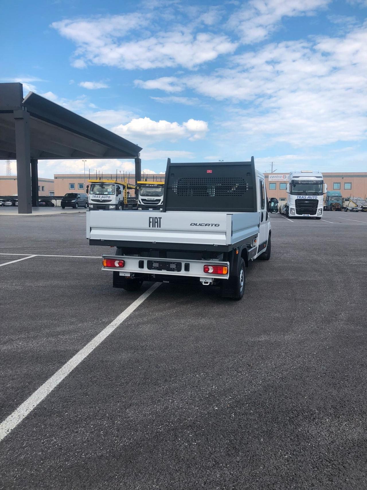 FIAT DUCATO DOPPIA CABINA 7 POSTI CASSONE DA 3338 KM 0