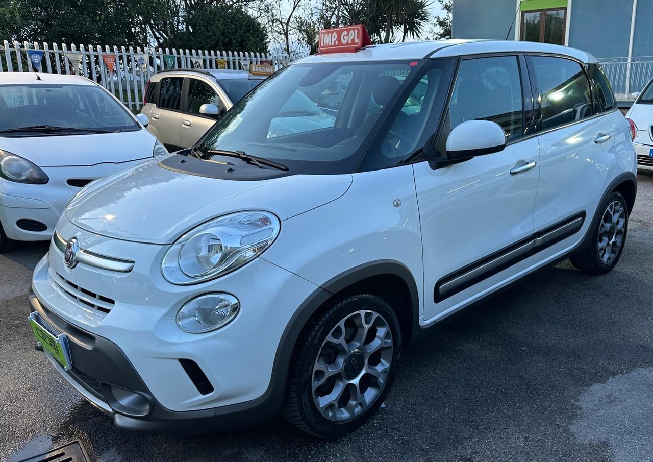 Fiat 500L90.000 km 1.4 95 CV Trekking 2017 GPL NUOVO