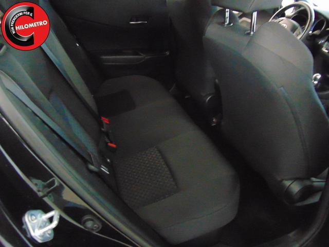 TOYOTA C-HR 1.8 Hybrid E-CVT Active