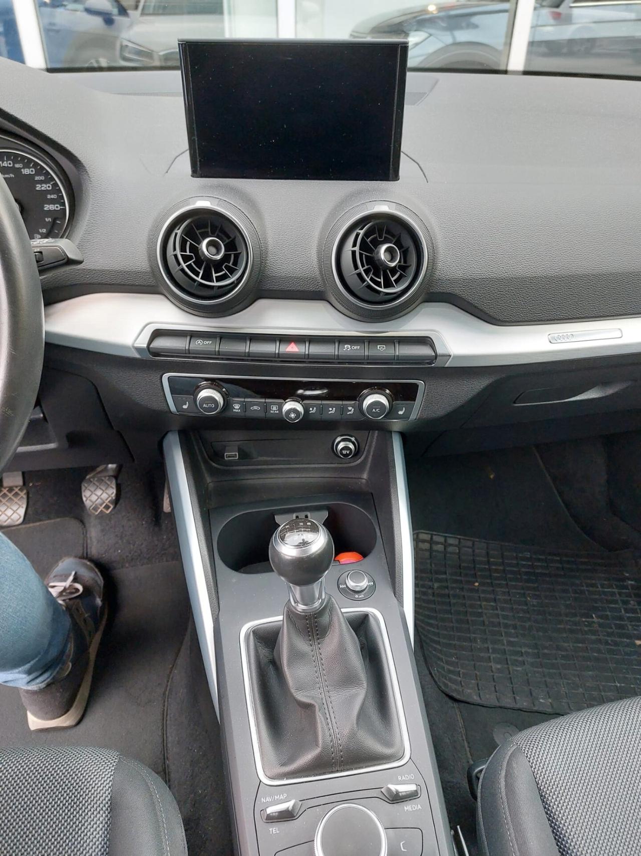 Audi Q2 35 TFSI S tronic Admired