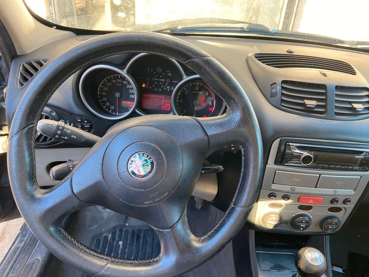 Alfa Romeo 147 1.9 JTD (115 CV) cat 5p. Distinctive