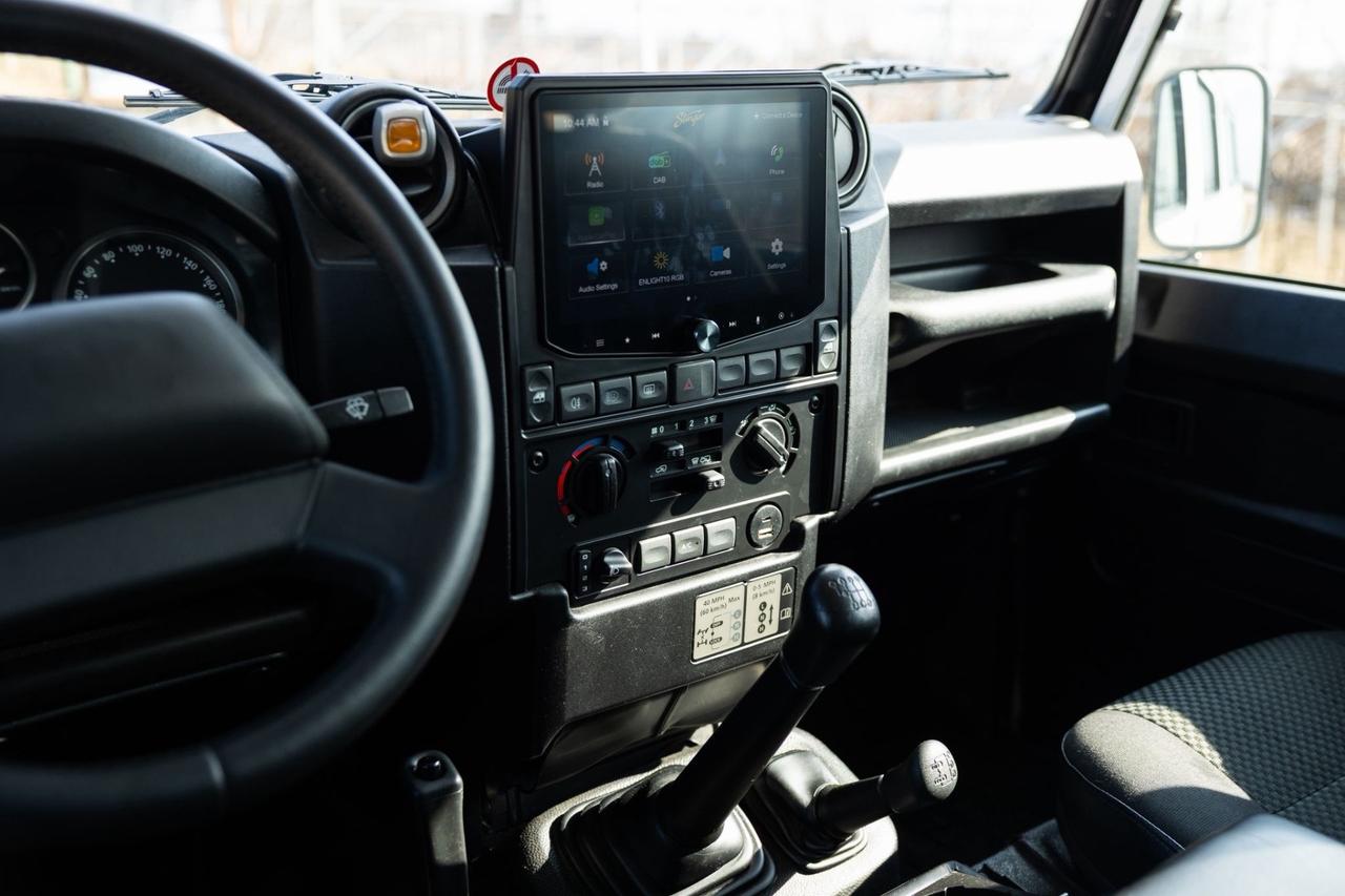 Land Rover Defender 110 2.2 TD4 Station Wagon E N1
