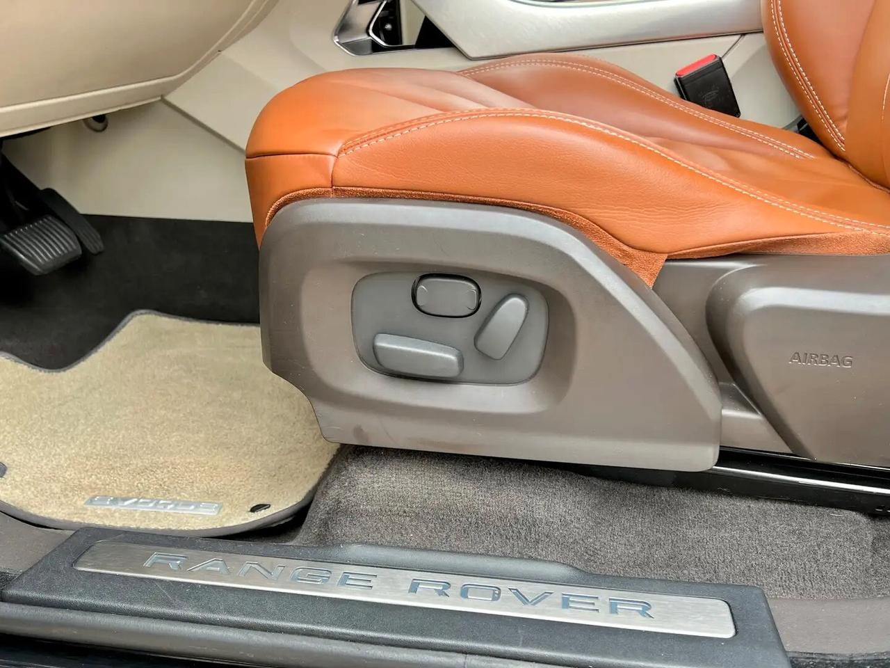 Land Rover Range Evoque 2.0 Si4 5p. Prestige