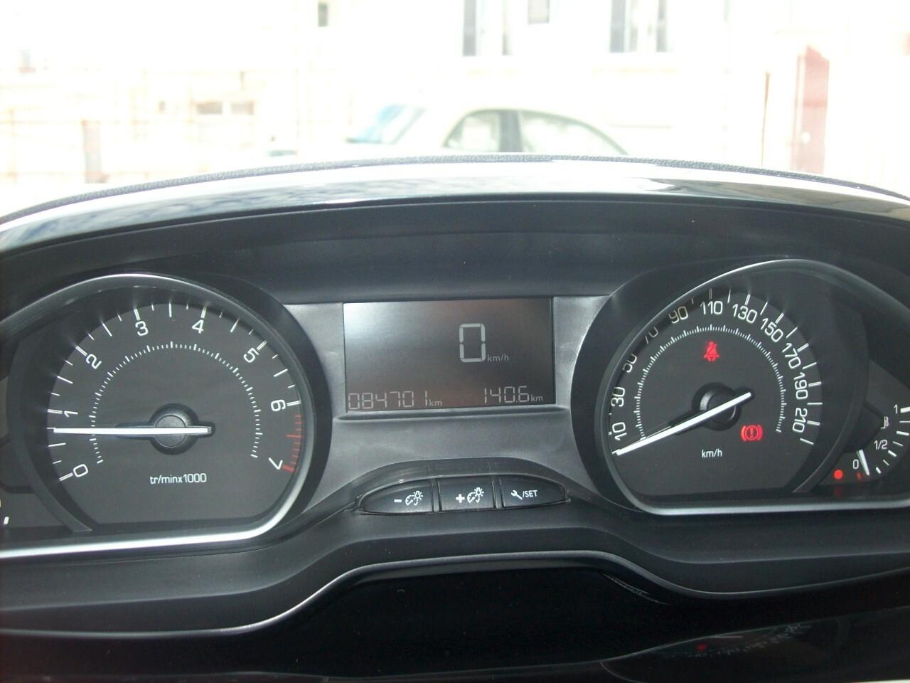 Peugeot 2008 1.2 PureTech 82CV Business