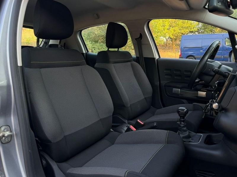 Citroën C3 C3 1.2 Shine Pack s&s 110cv "retrocamera"