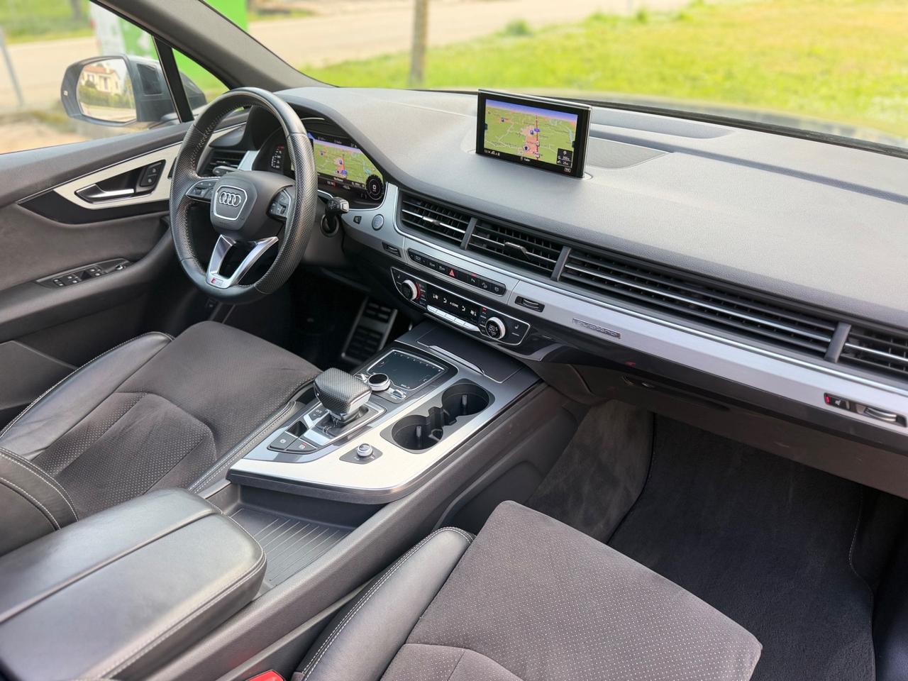 Audi Q7 50 TDI QUATTRO S LINE TETTO PANORAMICO