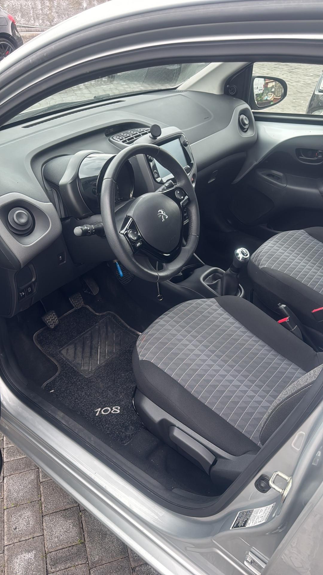 Peugeot 108 VTi 72 S&S 5 porte Allure 2022