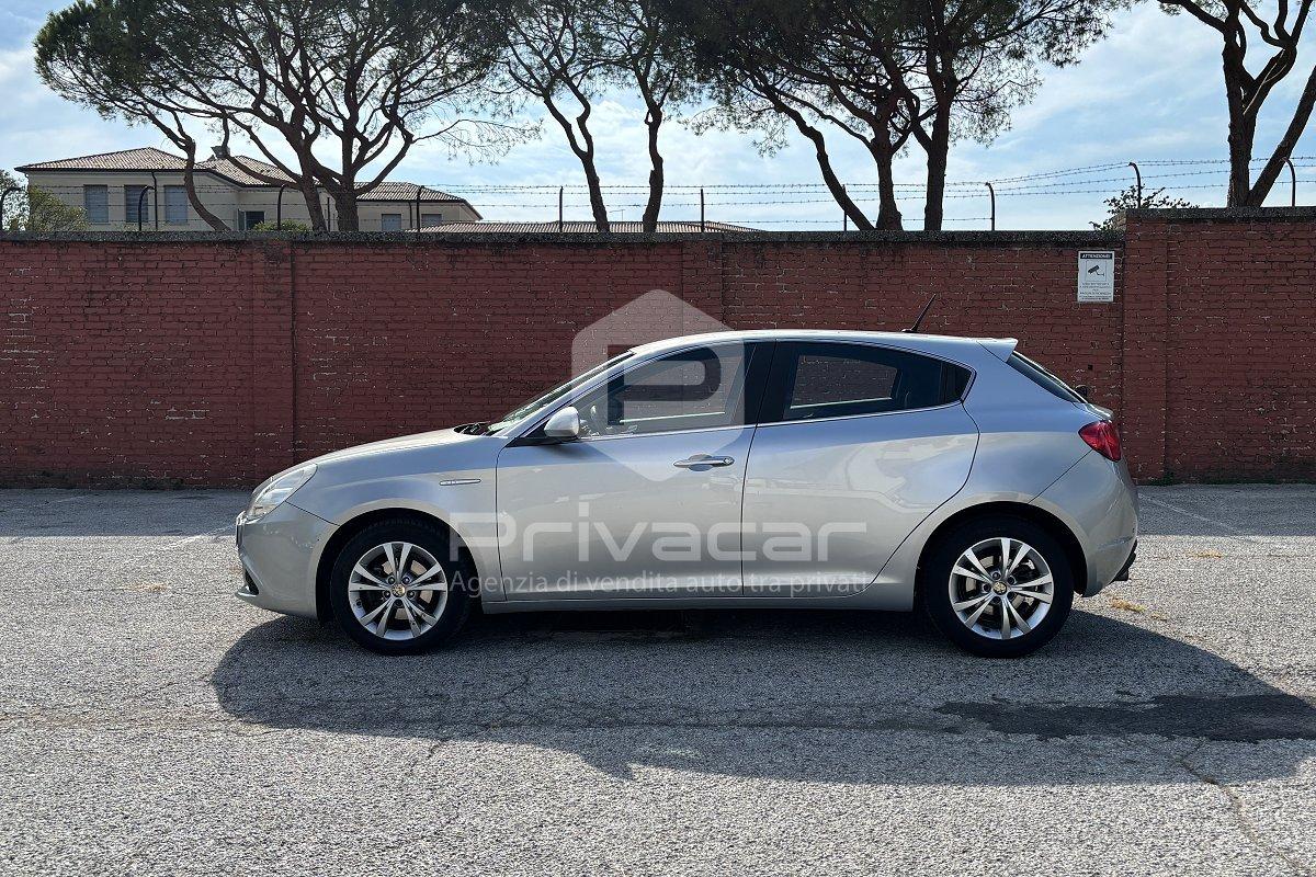 ALFA ROMEO Giulietta 1.6 JTDm-2 105 CV Distinctive