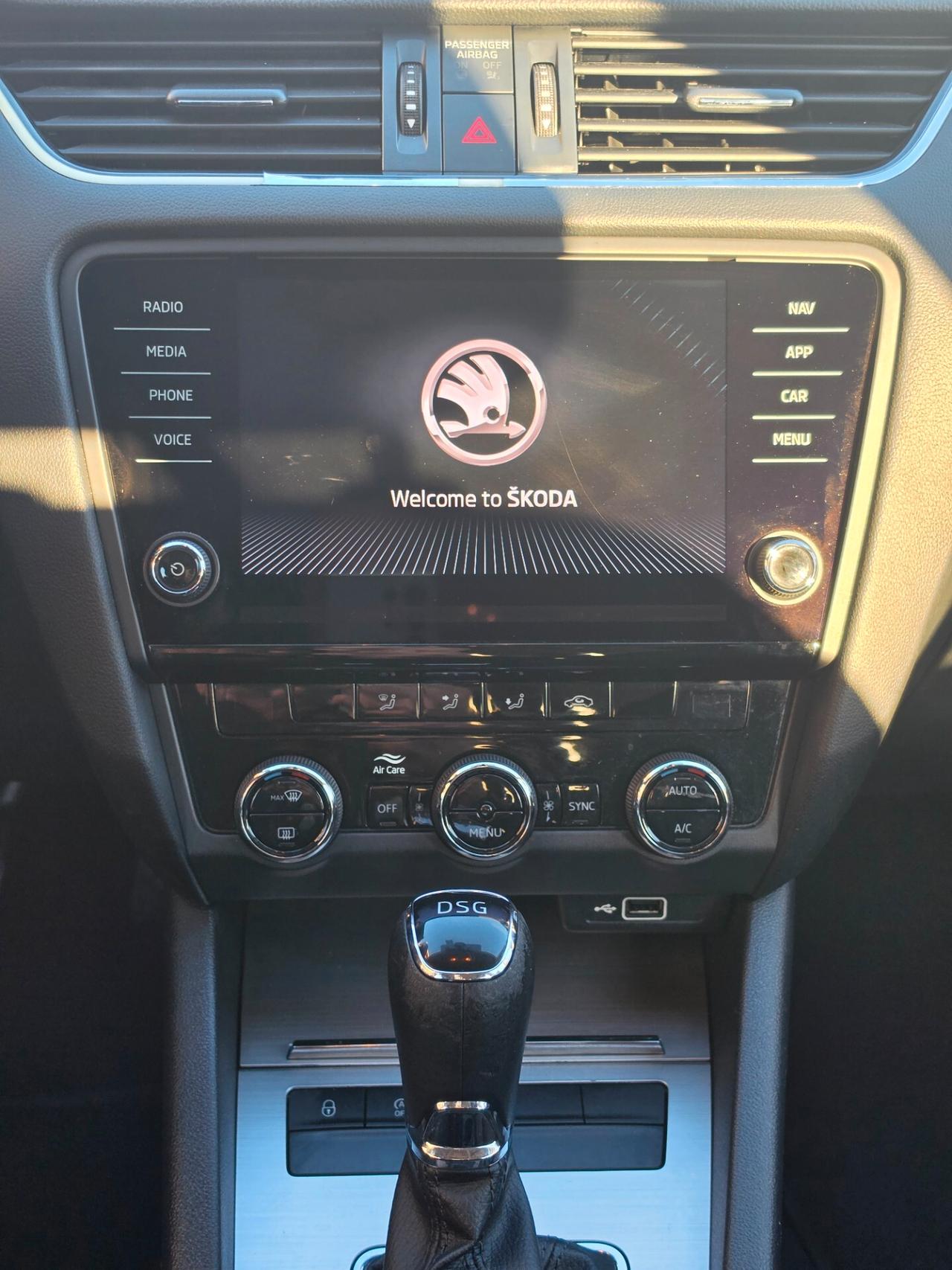 Skoda Octavia 1.5 TSI G-TEC EXECUTIVE DSG