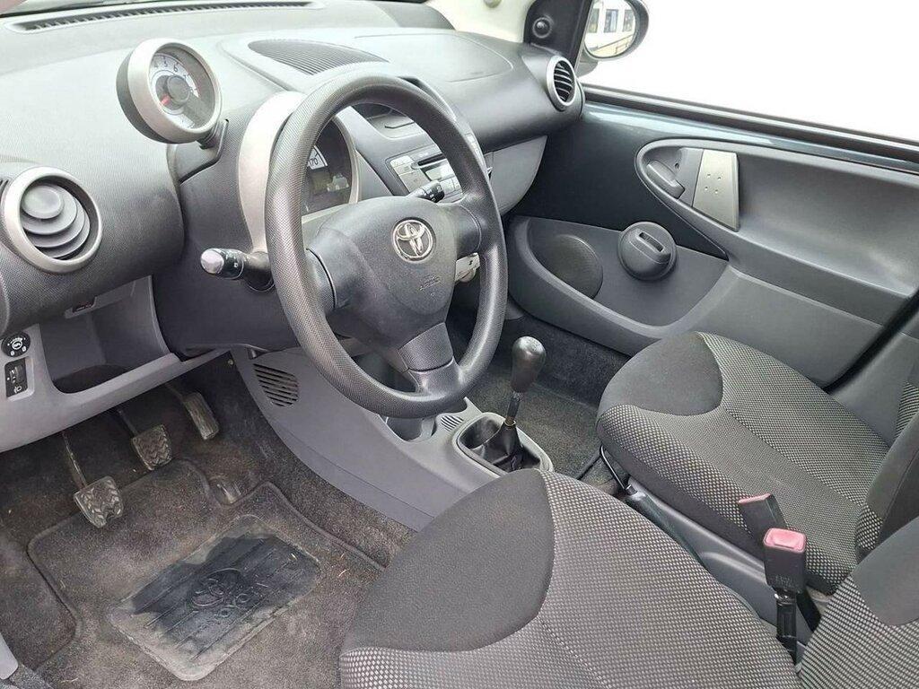 Toyota Aygo 5 Porte 1.0 VVT-i Sol